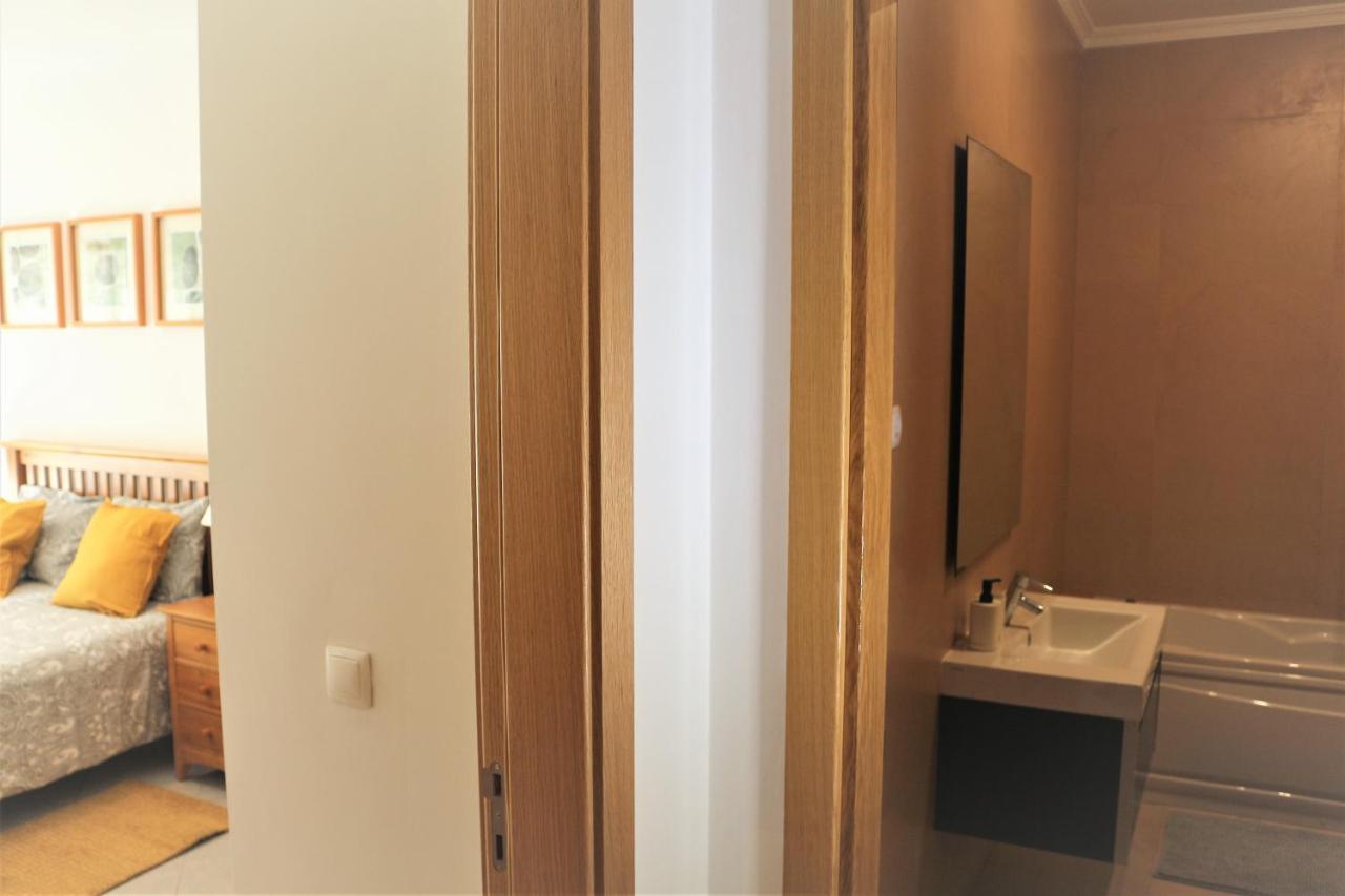 Lovely Apartment In Carvoeiro By The Beach Εξωτερικό φωτογραφία
