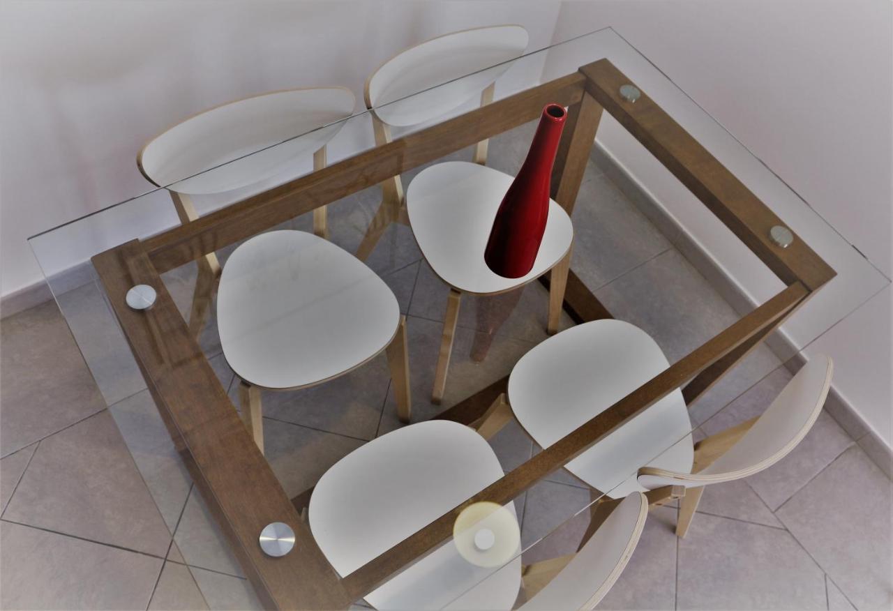 Lovely Apartment In Carvoeiro By The Beach Εξωτερικό φωτογραφία